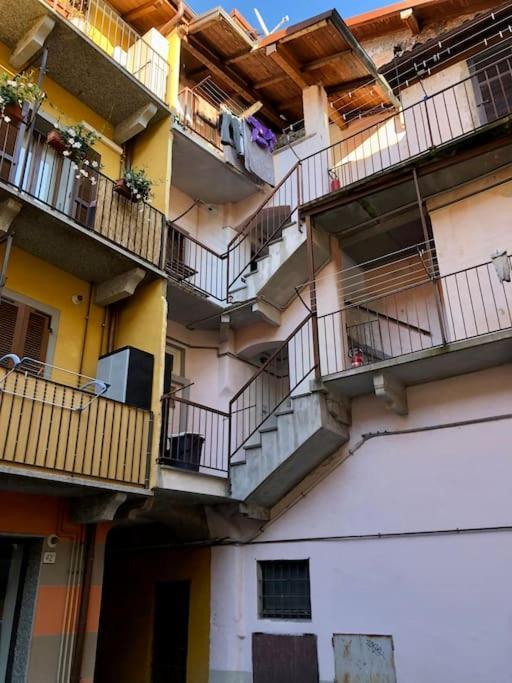 Casa Del Borghetto Lägenhet Intra Exteriör bild